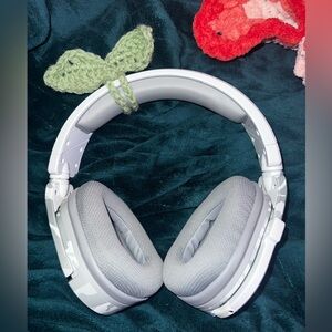 sprout headphones accessory